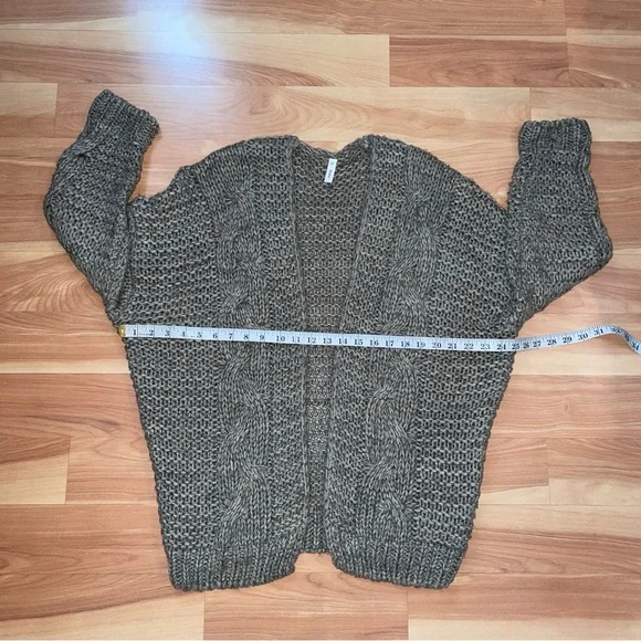 Wishlist Green Chunky Open Cable Knit Dolman Sleeve Cardigan Sweater Size M/L - Picture 7 of 11